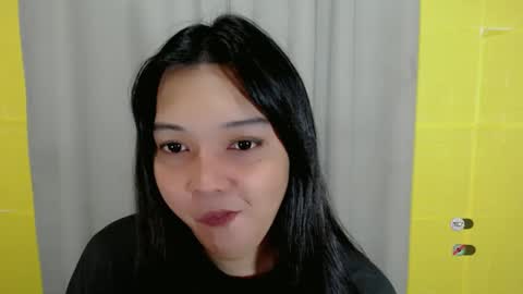 Shanti xhey online show from December 4, 4:16 pm