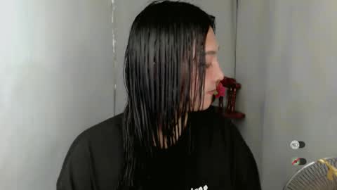 Snapshot of alisa_kiss_ chatting on September 17, 4:05 pm Shanti xhey online show from September 17, 4:05 pm