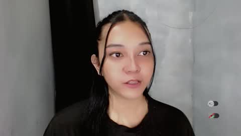 Snapshot of alisa_kiss_ chatting on October 23, 5:19 pm Shanti xhey online show from October 23, 5:19 pm