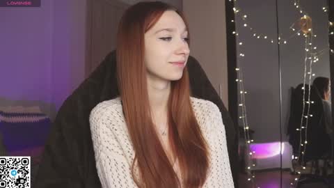 Snapshot of alisaa_01 chatting on January 10, 3:39 am Alice Fansly Alisa01 online show from January 10, 3:39 am
