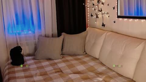 Alice online show from February 28, 2:00 am