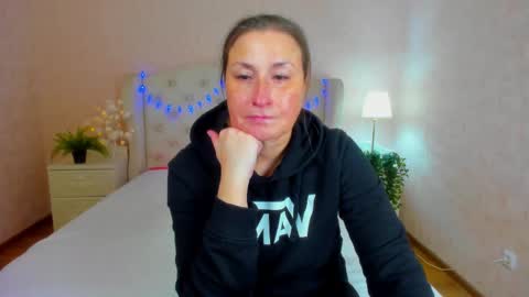 Snapshot of alisalissy chatting on February 14, 5:30 am Alisa online show from February 14, 5:30 am