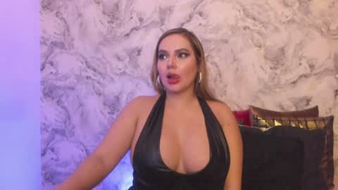 Snapshot of alisha_indira_ chatting on January 29, 1:48 am Andrea online show from January 29, 1:48 am