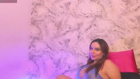 Snapshot of alisha_indira_ chatting on December 26, 1:40 am Andrea online show from December 26, 1:40 am