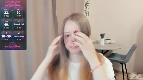 Alya online show from October 14, 8:22 pm