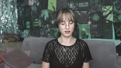 alishakelly online show from November 30, 2:21 pm