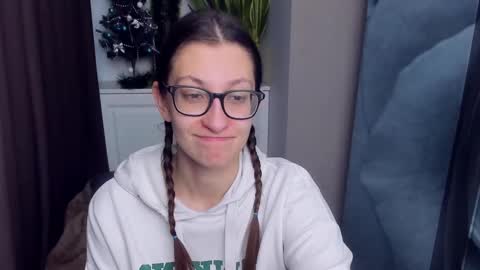 Alina online show from December 29, 1:49 pm