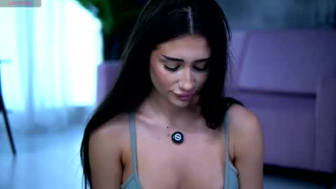 Alishaskye online show from December 3, 4:48 am