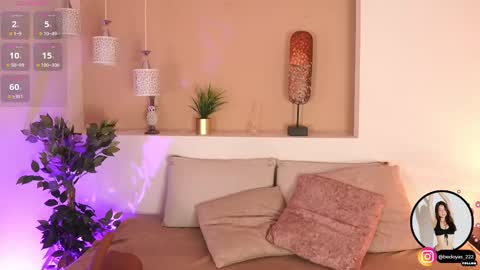 A L I S O N  online show from September 27, 8:27 pm