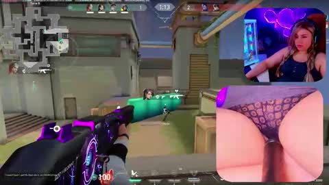 Snapshot of alison_gamer chatting on September 23, 9:57 pm Alison online show from September 23, 9:57 pm