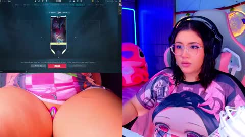 Snapshot of alison_gamer chatting on October 13, 5:26 pm Alison online show from October 13, 5:26 pm