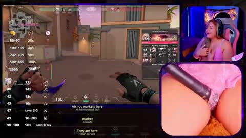 Snapshot of alison_gamer chatting on September 18, 6:06 pm Alison online show from September 18, 6:06 pm