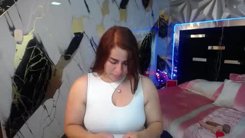 alison_marr online show from February 3, 7:07 pm