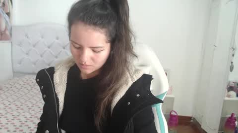 Snapshot of alissa_morrison chatting on October 11, 1:10 am alissa_morrison online show from October 11, 1:10 am