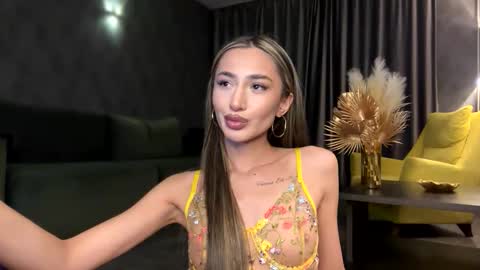 Alissa online show from February 7, 5:39 pm