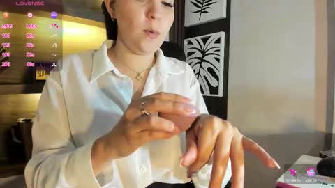 Snapshot of alissajoness chatting on September 17, 11:52 am Alissa online show from September 17, 11:52 am