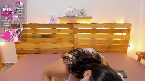 Snapshot of alisson_boobs chatting on January 4, 8:16 pm Alisson online show from January 4, 8:16 pm