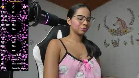 Alisson hoffman05 online show from August 8, 9:23 pm