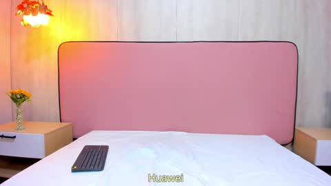 Snapshot of alissonmartin chatting on October 24, 12:12 pm alissonmartin online show from October 24, 12:12 pm