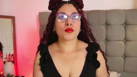 Alix online show from December 30, 8:04 pm