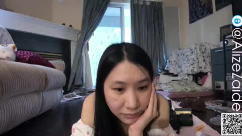 Snapshot of alizezaide chatting on October 31, 8:35 pm Alize Zaide online show from October 31, 8:35 pm