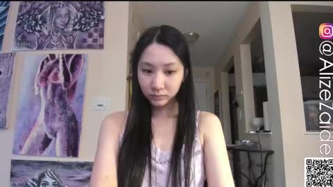 Alize Zaide online show from March 10, 8:24 pm