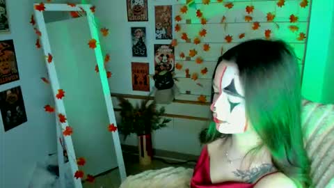 Snapshot of allana_dream chatting on October 31, 8:40 am Allana online show from October 31, 8:40 am