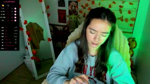 Snapshot of allana_dream chatting on November 1, 8:51 am Allana online show from November 1, 8:51 am