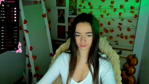 Snapshot of allana_dream chatting on October 26, 7:48 am Allana online show from October 26, 7:48 am