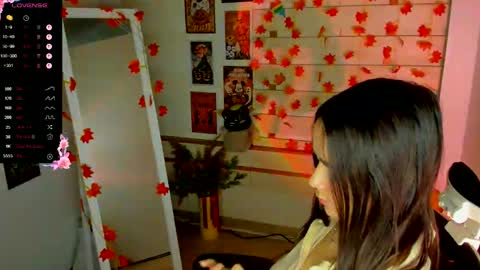 Snapshot of allana_dream chatting on October 30, 8:05 am Allana online show from October 30, 8:05 am