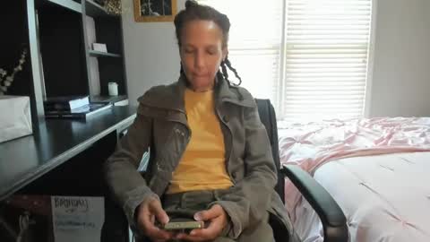 Snapshot of allgood4u chatting on February 21, 9:00 pm goddess online show from February 21, 9:00 pm