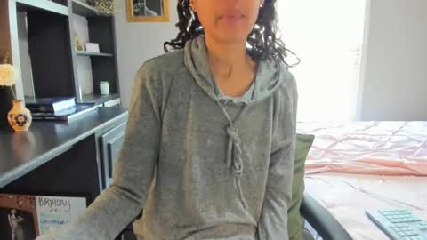 Snapshot of allgood4u chatting on February 25, 7:38 pm goddess online show from February 25, 7:38 pm