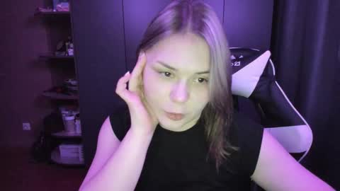 Blair online show from November 27, 4:32 pm