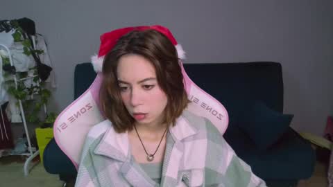 alice online show from December 26, 12:03 am