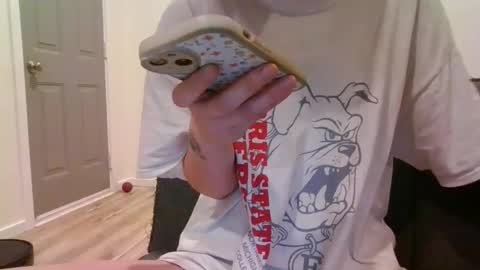 alliebearx online show from January 7, 4:27 pm