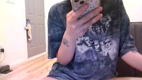 alliebearx online show from January 15, 2:49 am