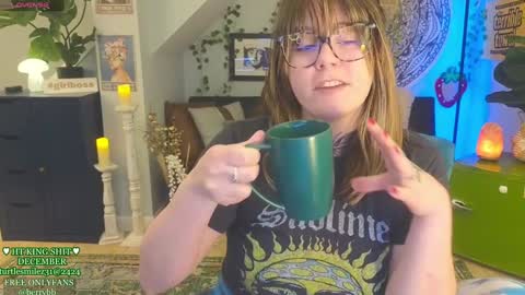Snapshot of allieberrybb chatting on December 31, 2:25 pm bb online show from December 31, 2:25 pm