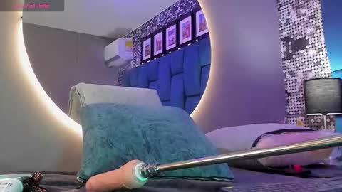  Allison  online show from September 12, 9:55 pm