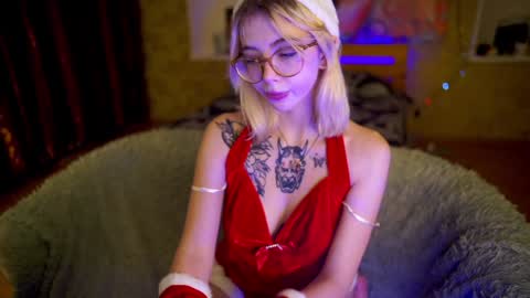 Allison online show from January 2, 8:57 pm