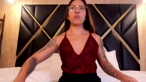 Allison Owenns online show from May 12, 3:26 am