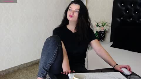 Deea online show from December 17, 9:16 pm