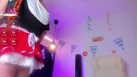 Snapshot of allisonroberts_ chatting on October 1, 8:47 pm Alli  online show from October 1, 8:47 pm