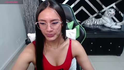 Snapshot of allisson_a chatting on February 22, 7:56 am Allisson online show from February 22, 7:56 am