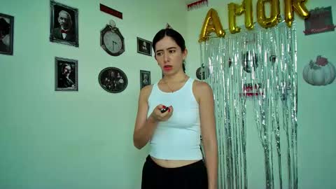 Snapshot of allisson_rose chatting on October 27, 7:52 pm Alli online show from October 27, 7:52 pm