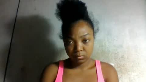 allizida01 online show from June 15, 5:46 pm
