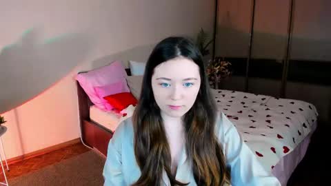 alluringeyess online show from April 12, 4:43 pm