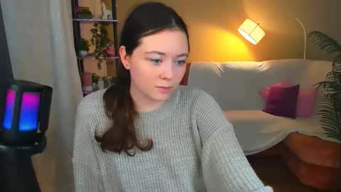 alluringeyess online show from October 22, 12:21 pm