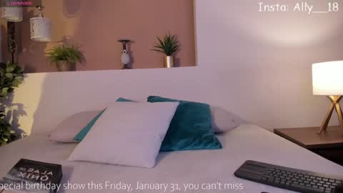 Snapshot of ally_addams chatting on January 28, 3:47 am Ally online show from January 28, 3:47 am