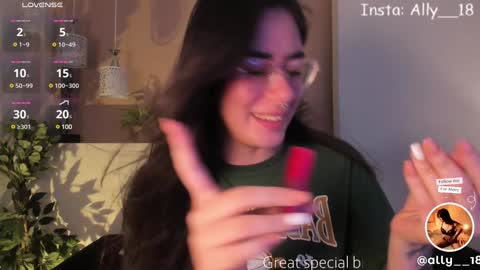 Snapshot of ally_addams chatting on January 31, 4:03 am Ally online show from January 31, 4:03 am