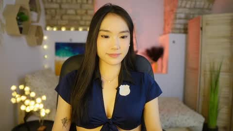Allyah Sky online show from March 9, 7:05 pm